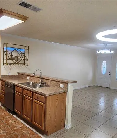 723 Briggs Street, Cedar Hill TX 75104 - Photo 5