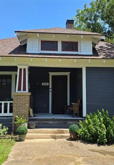 601 Oldham Street, Waxahachie TX 75165 - Photo 2