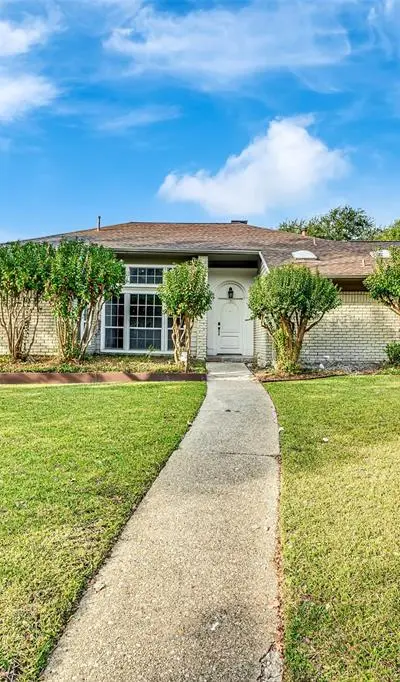 12401 Pleasant Valley Drive, Dallas TX 75243