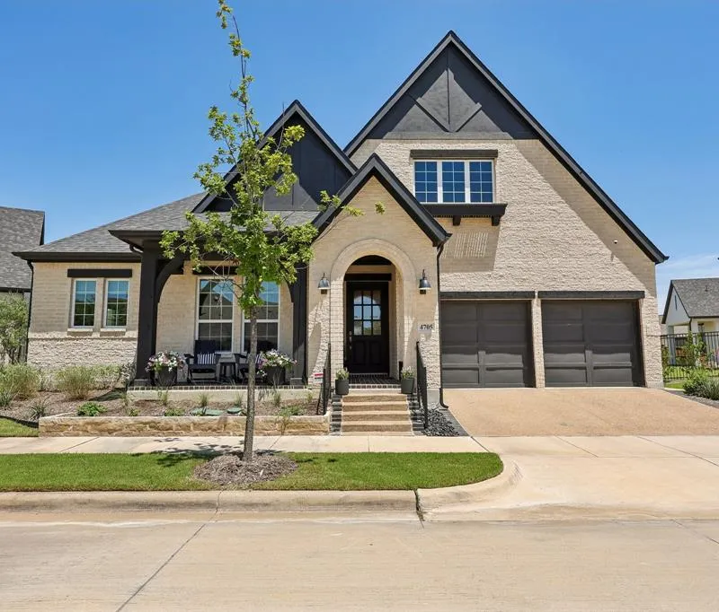 4705 Cherry Bark Trail, Arlington TX 76005