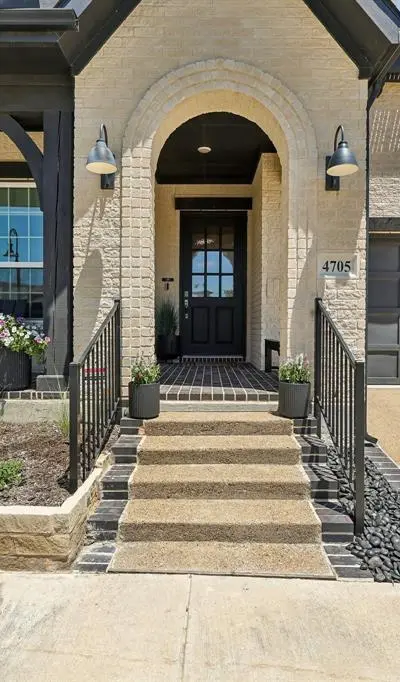 4705 Cherry Bark Trail, Arlington TX 76005 - Photo 3