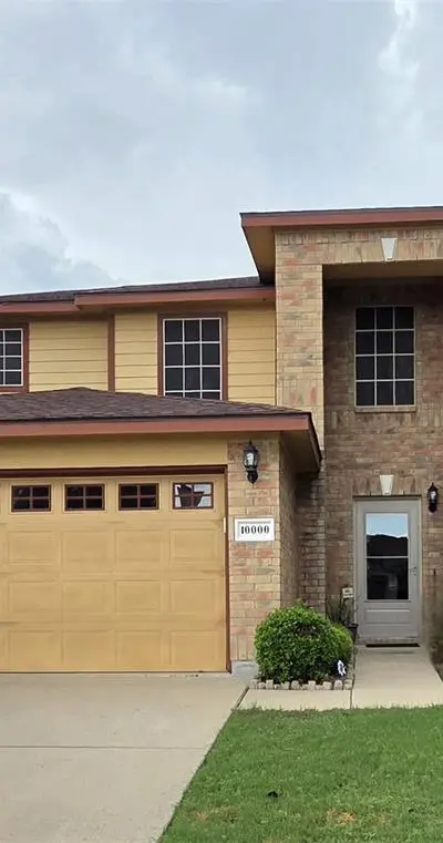 10000 Cougar Trail, Fort Worth TX 76108