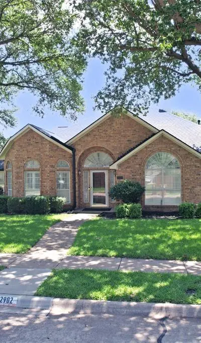 2902 Live Oak Drive, Rowlett TX 75088