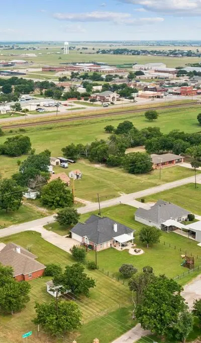 104 N Frederick Street, Ponder TX 76259