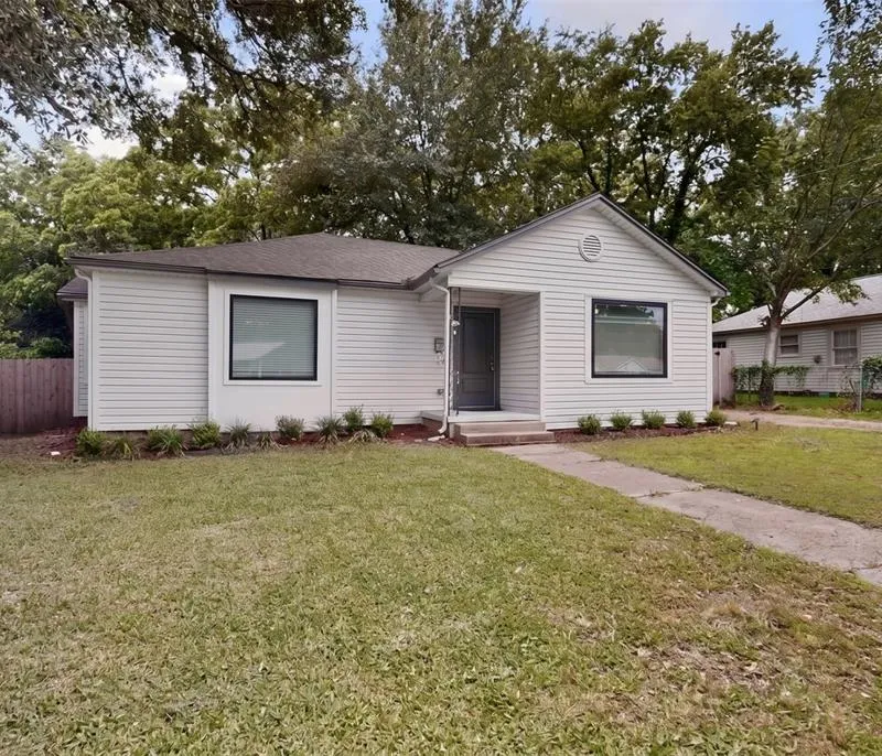 405 Elm Drive, Terrell TX 75160