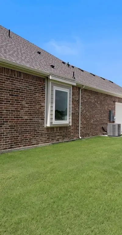 208 Slimp Bluff, Azle TX 76020 - Photo 5