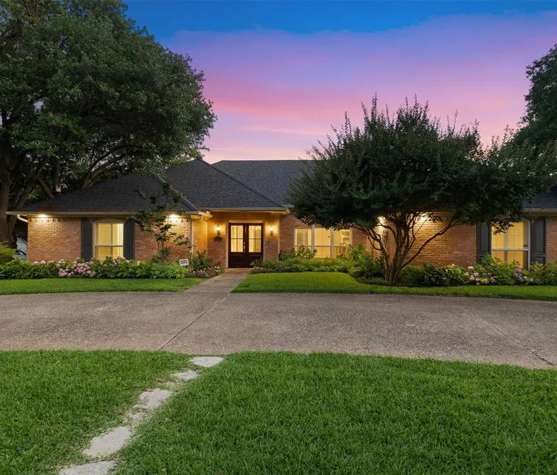 9604 Robin Meadow Drive, Dallas TX 75243