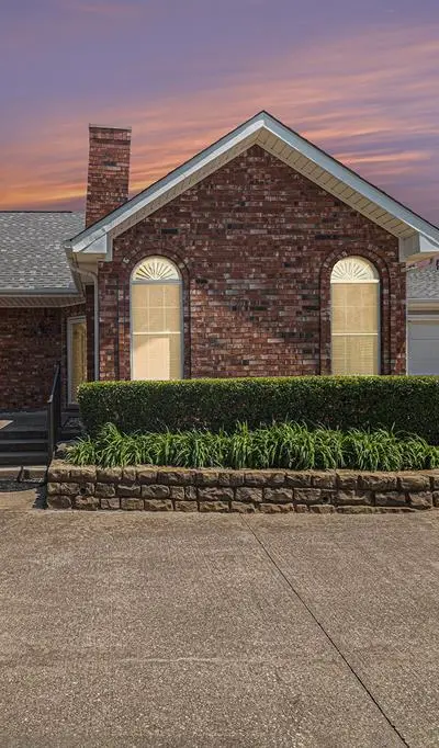 6127 Welden Court, Fort Worth TX 76132 - Photo 2