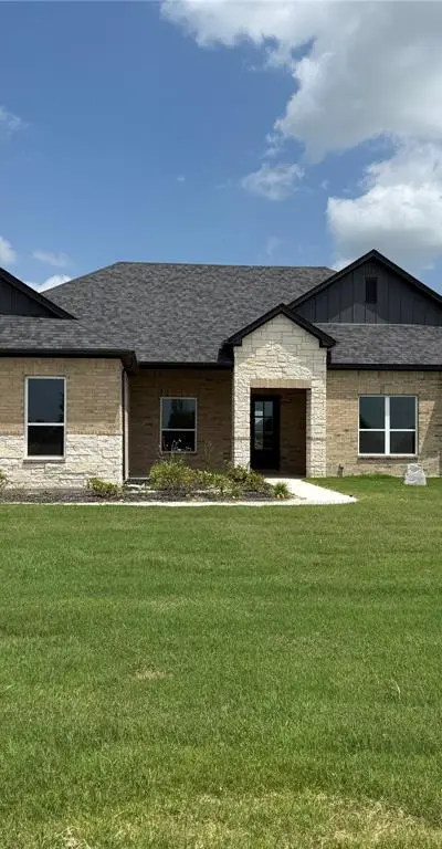 132 Fan Mill Trail, Weatherford TX 76085