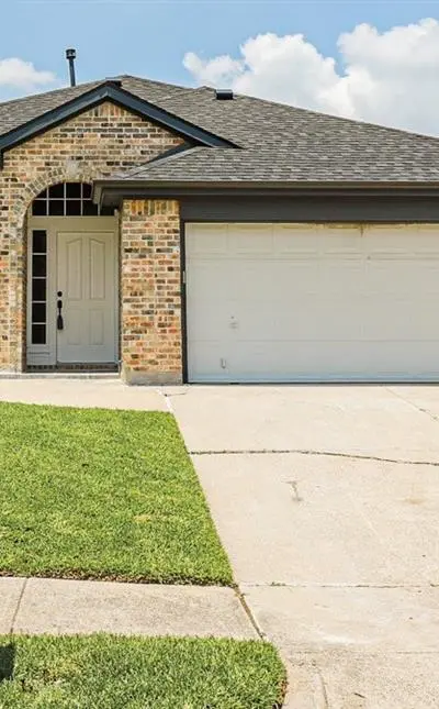 5616 Indian Hill Drive, Arlington TX 76018