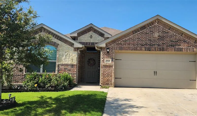 3521 TAHITI Lane, Fort Worth TX 76123