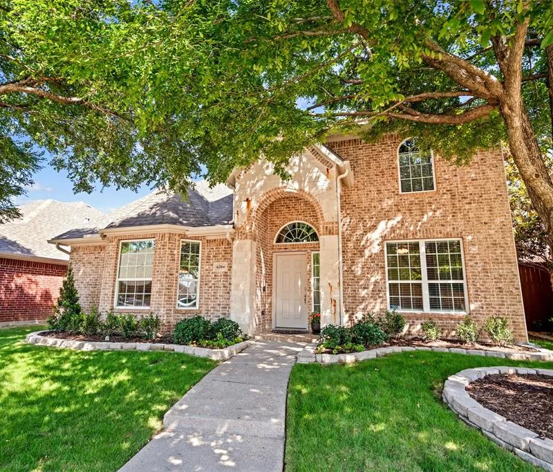 6204 Durango Drive, The Colony TX 75056