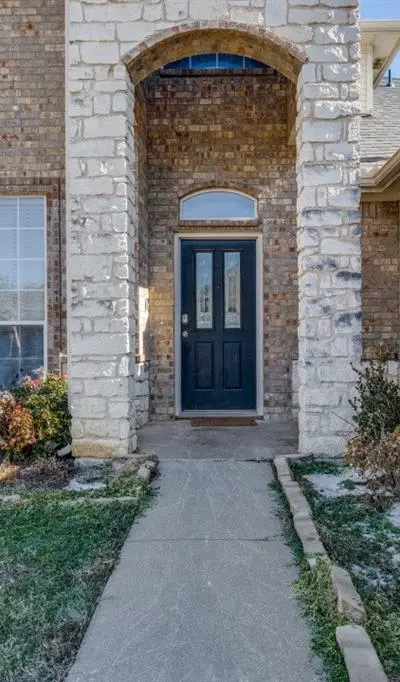 1121 Hidden Glen Court, Burleson TX 76028 - Photo 3