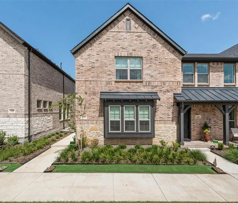 424 Parkside Drive, Argyle TX 76226
