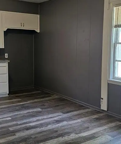 104 Smith Street, Hillsboro TX 76645 - Photo 4