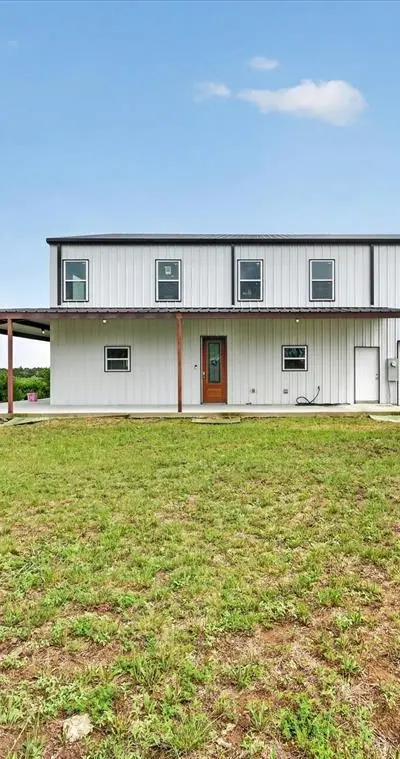 528 Hill County Road 4411, Grandview TX 76050 - Photo 2