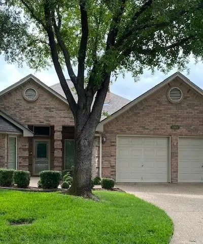 5969 River Bend Drive, Benbrook TX 76132