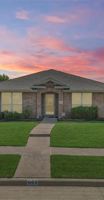 649 Canyon Place, DeSoto TX 75115