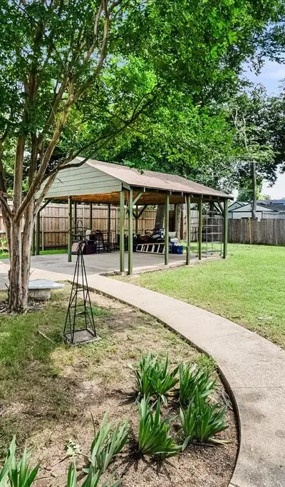 5107 Denton Drive, Dallas TX 75235 - Photo 4