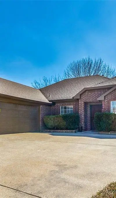4621 Saint Francis Avenue, Dallas TX 75227
