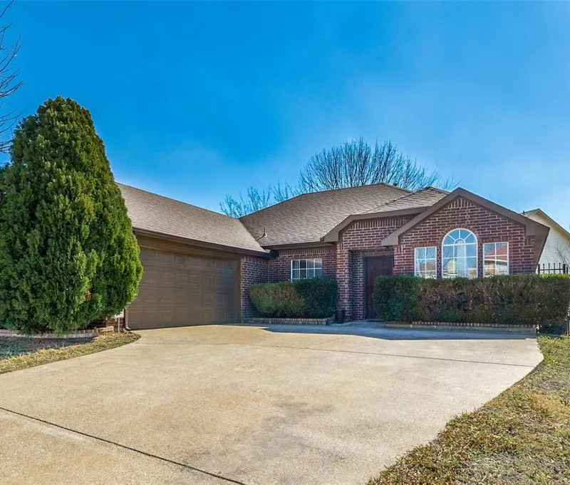 4621 Saint Francis Avenue, Dallas TX 75227