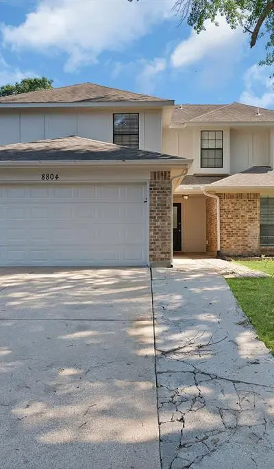 8804 Brushy Creek Trail, Fort Worth TX 76118 - Photo 3