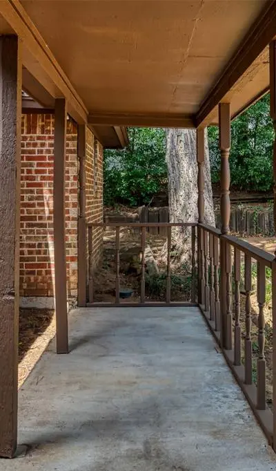 7432 Brentwood Stair Road, Fort Worth TX 76112 - Photo 5