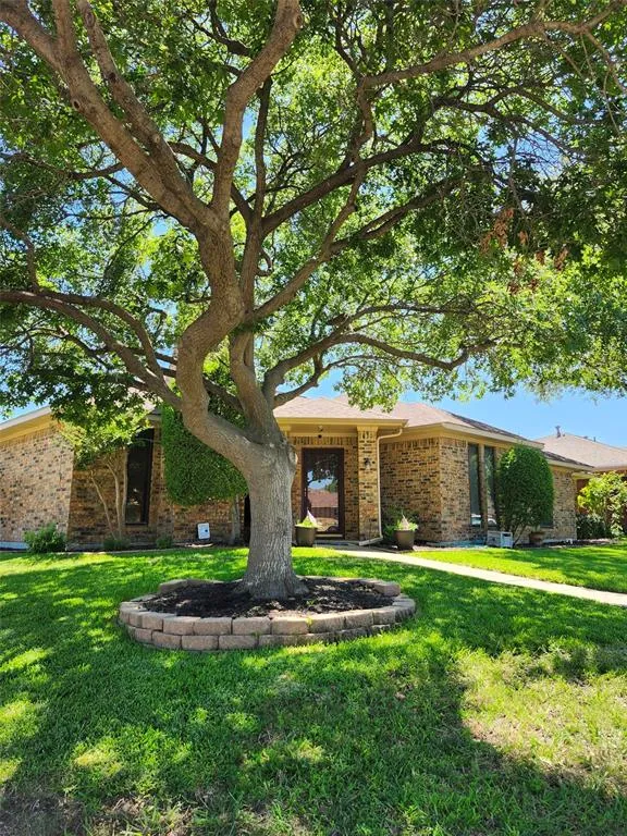 2112 Hunters Ridge, Carrollton TX 75006