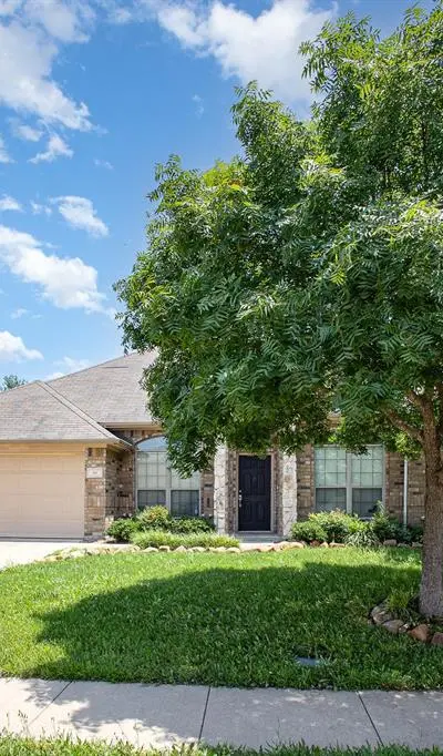 103 Haymeadow Drive, Crandall TX 75114