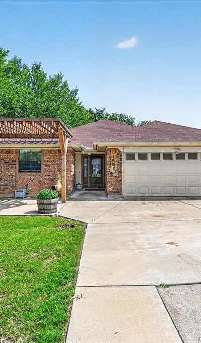 5608 Autumn Wheat Trail, Arlington TX 76017 - Photo 3