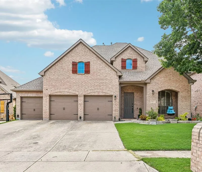 837 Moss Cliff Circle, McKinney TX 75071