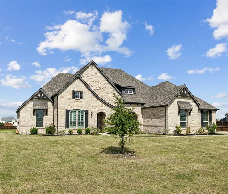 671 Cimarron Meadows Drive, Waxahachie TX 75167