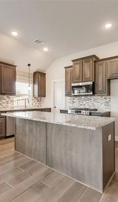 1941 Silverleaf Drive, Glenn Heights TX 75154 - Photo 4