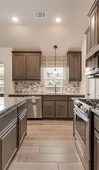 1941 Silverleaf Drive, Glenn Heights TX 75154 - Photo 5