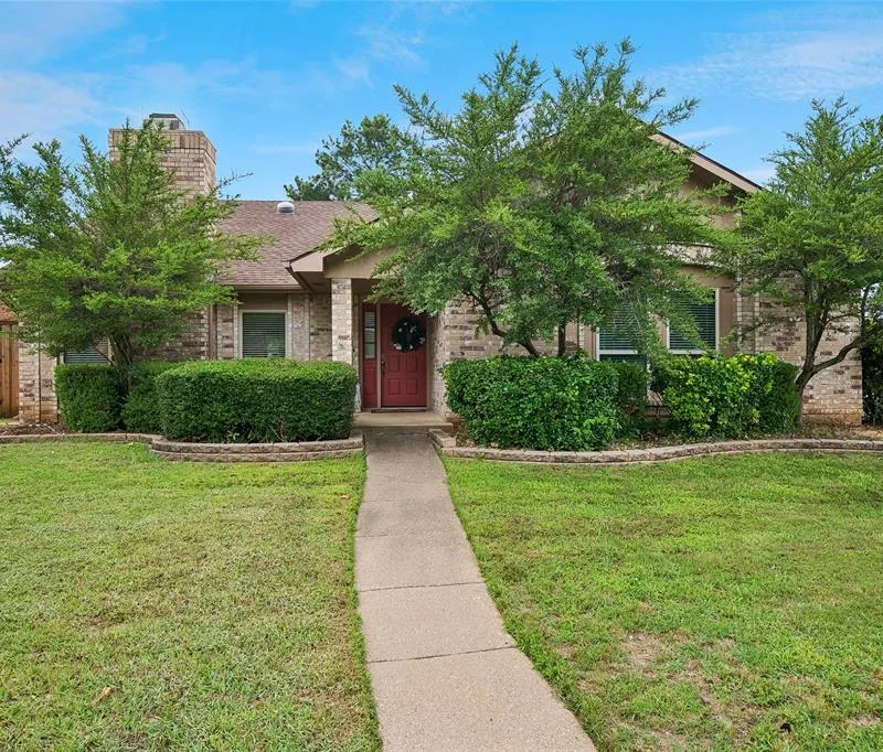 3017 Newcastle Court, Flower Mound TX 75028