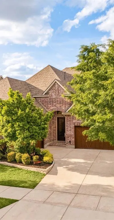 4440 Sapphire Drive, Frisco TX 75034 - Photo 2