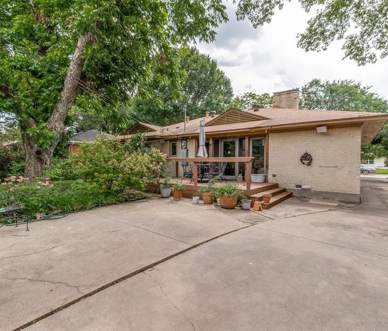 4620 Surf Drive, Dallas TX 75214