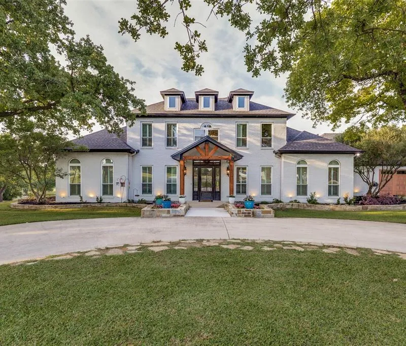 1148 County Road 1591, Alvord TX 76225