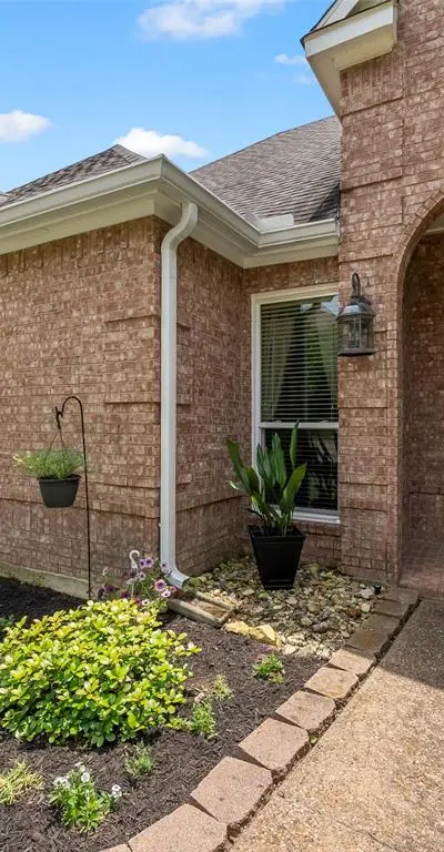 3444 Misty Meadow Drive, Dallas TX 75287 - Photo 5