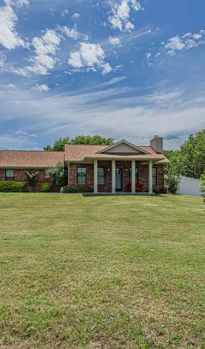 204 S Spring Branch Trail, Springtown TX 76082 - Photo 2