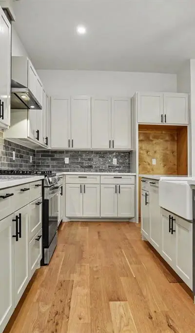 2218 Bombay Avenue, Dallas TX 75235 - Photo 4