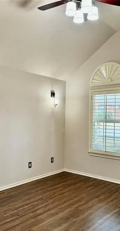 1737 Flowers Drive Drive, Carrollton TX 75007 - Photo 5