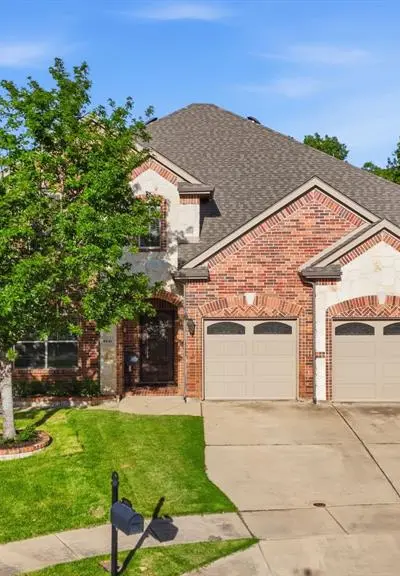 4541 Seventeen Lakes Court, Fort Worth TX 76262