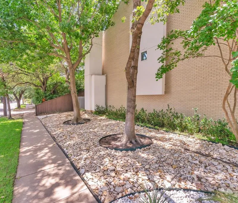 4125 Cole Avenue # 2, Dallas TX 75204