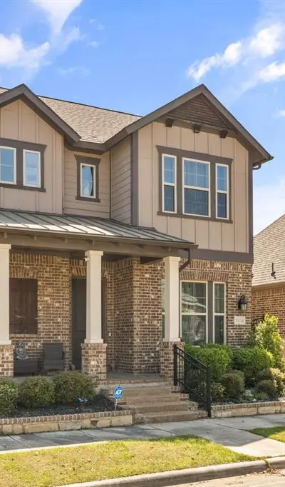 1416 Huntsman Ridge Lane, Arlington TX 76005 - Photo 2
