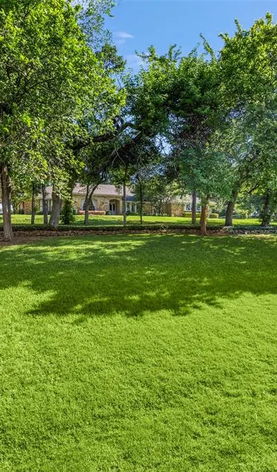 110 Cedar Drive, Oak Leaf TX 75154 - Photo 3