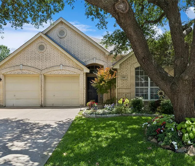 3516 Stone Creek Court, Fort Worth TX 76137