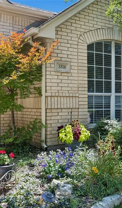 3516 Stone Creek Court, Fort Worth TX 76137 - Photo 3