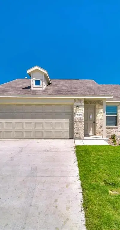 352 Sun Bluff Road, Fort Worth TX 76052