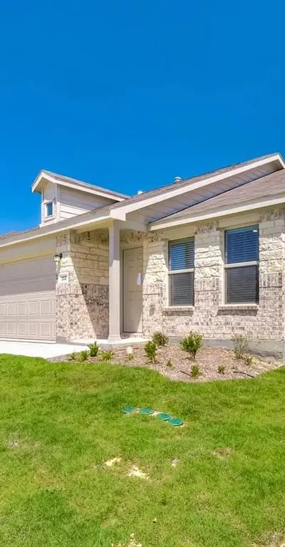 352 Sun Bluff Road, Fort Worth TX 76052 - Photo 3